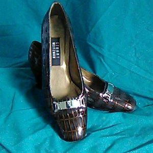 Stuart Weitzman Croc look pumps